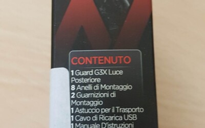 Luce posteriore led ApaceVision GuardG3X - confezione contenuto
