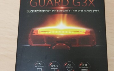 Luce posteriore led ApaceVision GuardG3X - confezione fronte